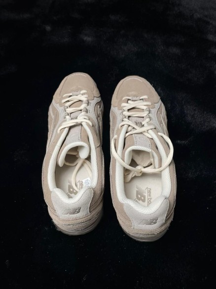 New balance 204L Mushroom Arid Stone Taille 45 neuf
