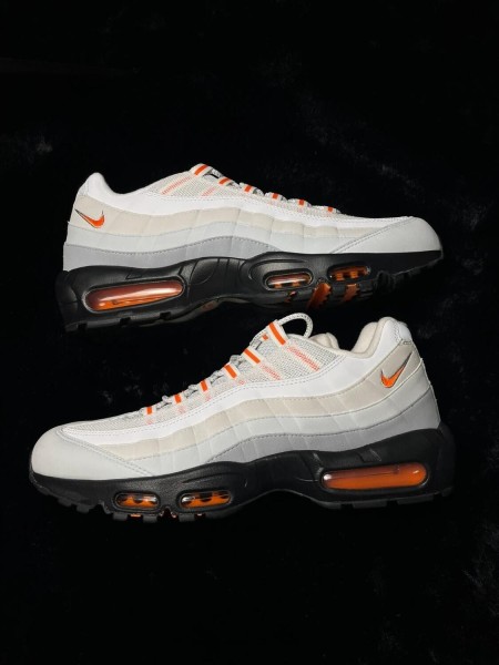 Nike air max 95 wolf grey safety orange pure platinum taille 46 neuf