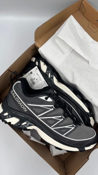 Salomon XT-6 black and white/ noir et blanc - 40
