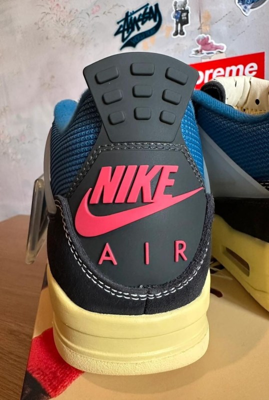 Jordan 4 Union off noir 2