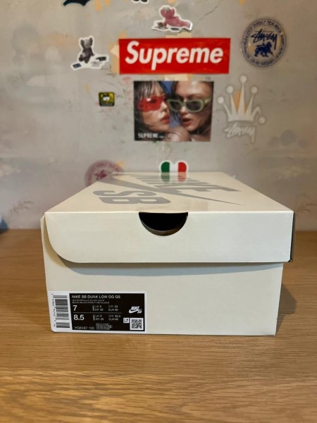 Nike dunk low supreme 94 white / blanc
