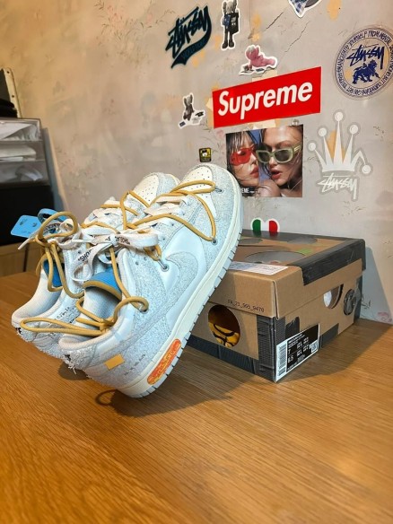 Nike Dunk Low lot 34
