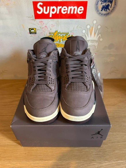 Air Jordan 4 A Ma Manière Violet Ore