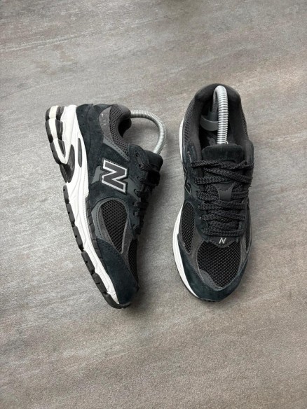 New balance 2002r black - taille 36