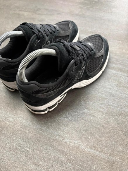New balance 2002r black - taille 36