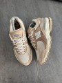 New balance 2002r brown - taille 37,5