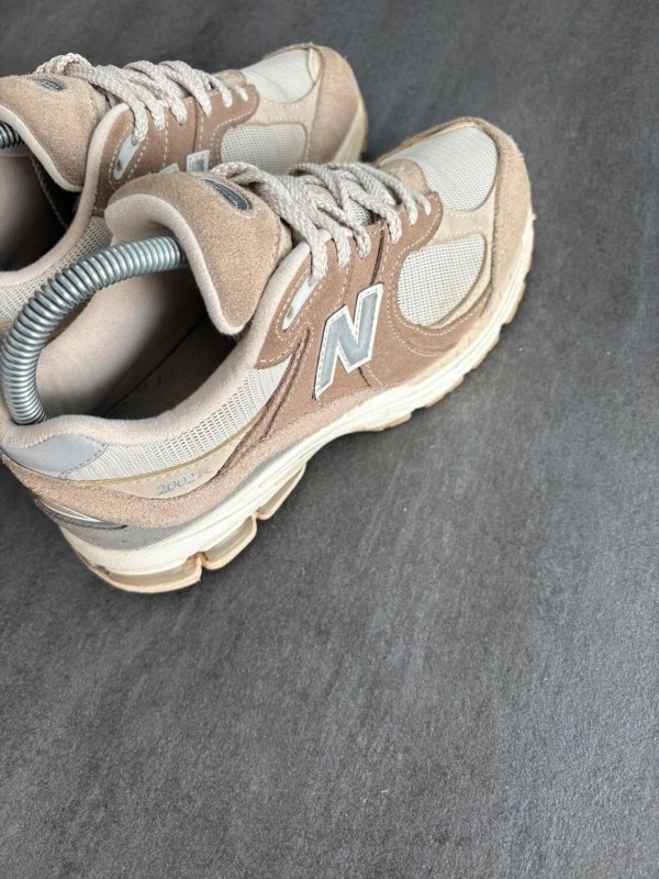 New balance 2002r brown - taille 37,5 2