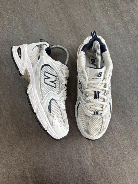 New balance 530 marine - taille 39,5