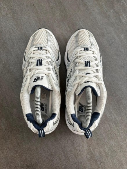New balance 530 marine - taille 39,5