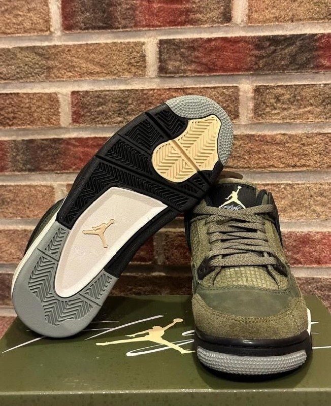 Jordan 4 Retro SE Craft Olive 2