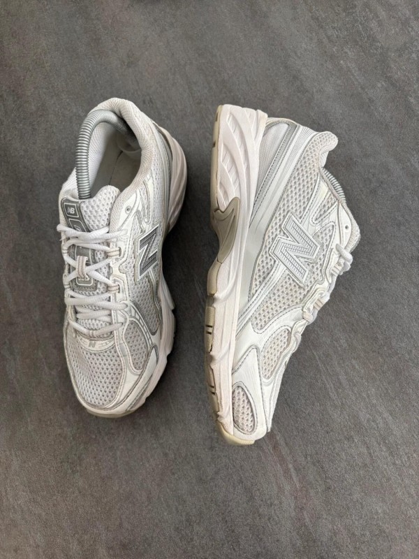 New balance 740 - taille 40,5 2