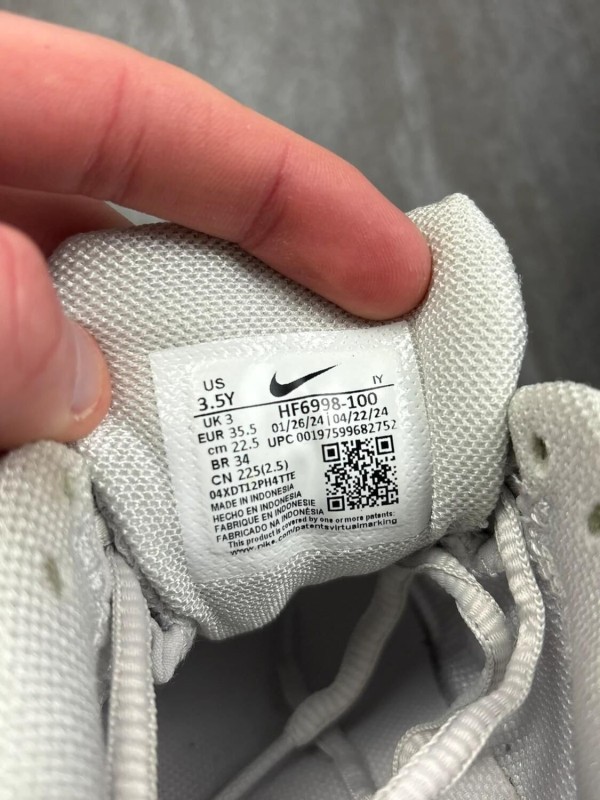 Nike vomero 5 - taille 35,5 2