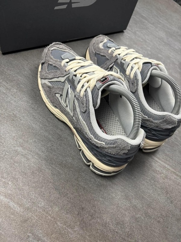 New balance 1906r protection pack grey - taille 39,5 2
