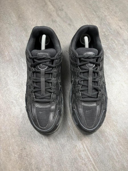 Nike p-6000 black - taille 46