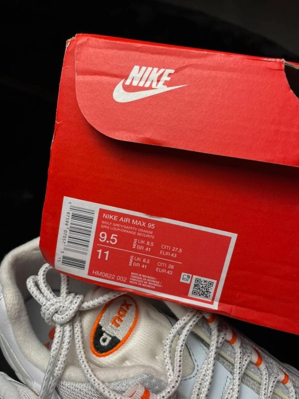 Nike air max 95 wolf grey safety orange pure platinum taille 43 neuf 2