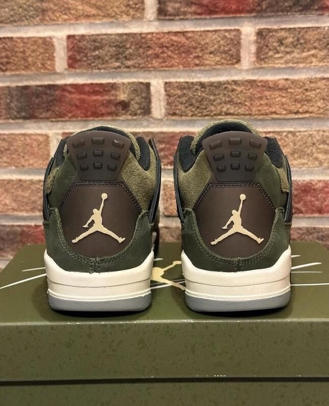 Jordan 4 Retro SE Craft Olive 2