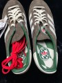 Adidas München BSTN Oktoberfest Italians Weekend Dust Cargo taille 42 2/3 Neuf
