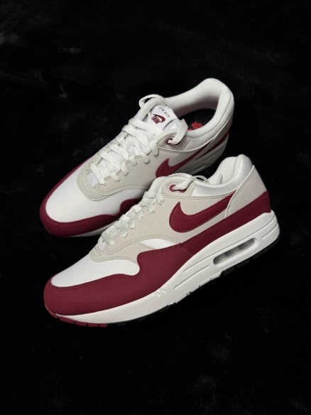 Nike air max 1 stranger things Steve Harrington