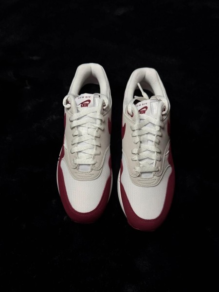 Nike air max 1 stranger things Steve Harrington