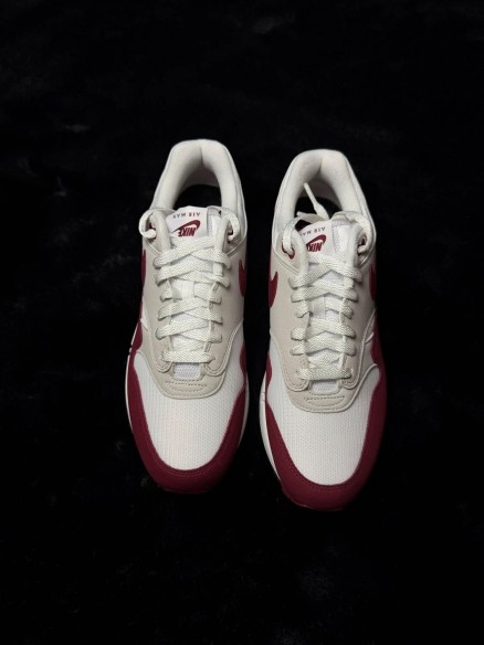 Nike air max 1 stranger things Steve Harrington