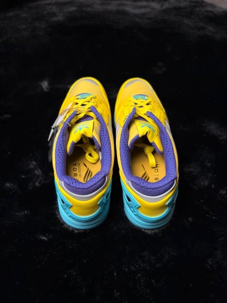 Adidas ZX 8000 Consortium Yellow blue glow - taille 45 1/3
