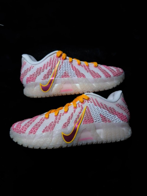 Nike Ja 3 Jelly Bean Pink Foam Rose Saint Valentin - Taille 38,5 2