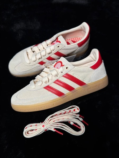 Adidas handball spezial saint valentin rose rouge