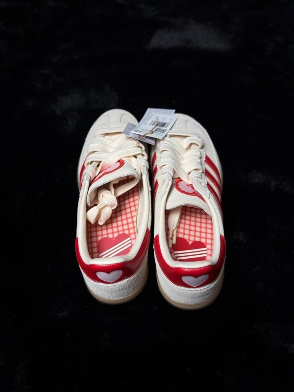 Adidas handball spezial saint valentin rose rouge 2