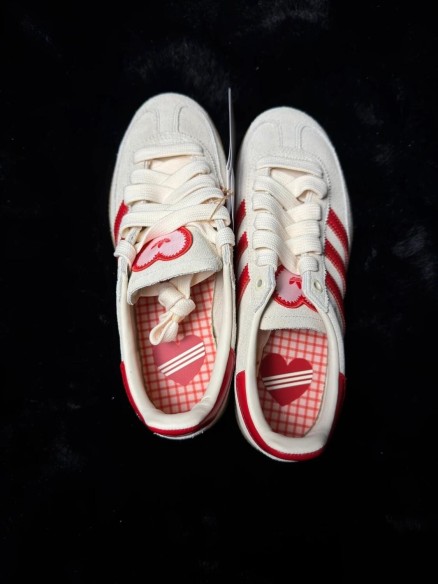 adidas handball spezial saint valentin rose rouge - taille 39