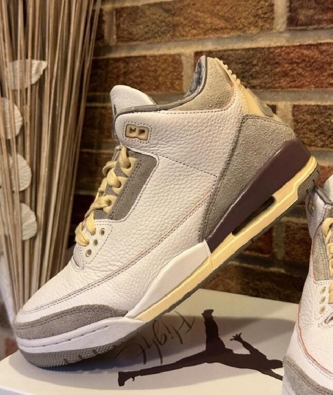 Jordan 3 Retro SP A Ma Maniere 2