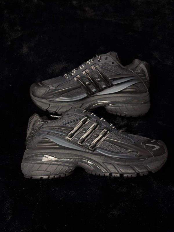 Adidas adistar jellyfish pharrell williams triple black - taille 42 2
