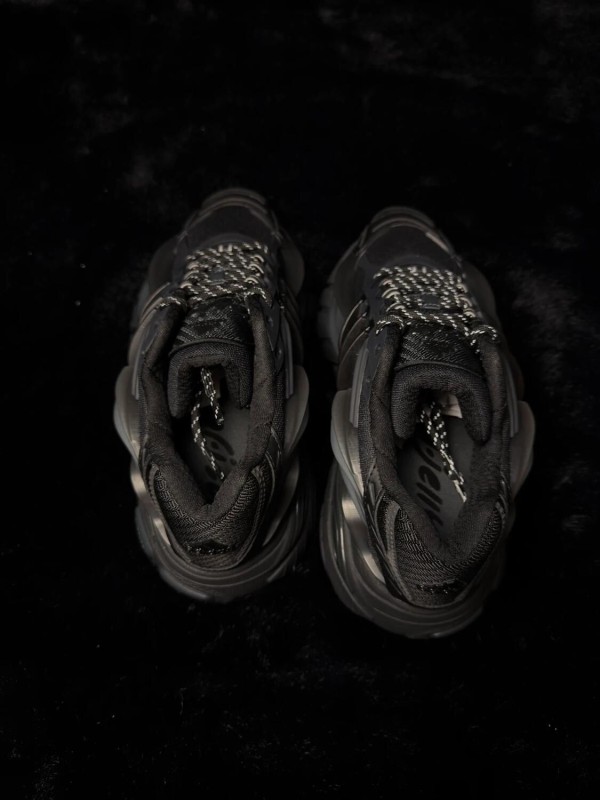 Adidas adistar jellyfish pharrell williams triple black - taille 42 2