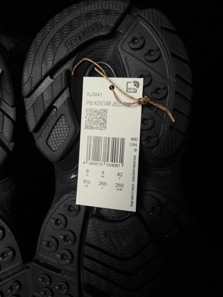 Adidas adistar jellyfish pharrell williams triple black - taille 42