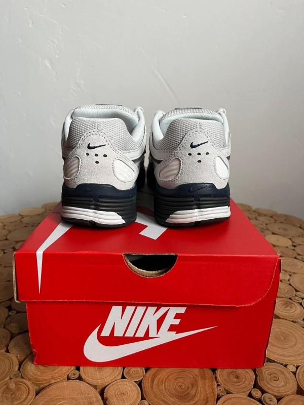 Nike P-6000 grise blanche et noire 2