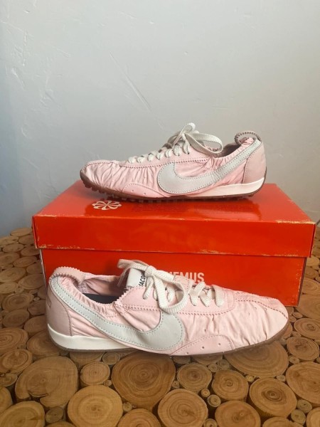 Nike moon shoe Jacquemus rose taille 40