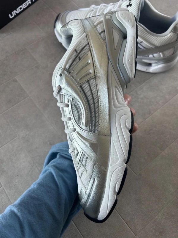Under Armour UA sola Silver White Grey 2