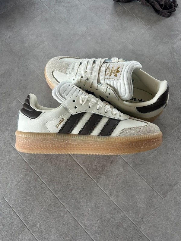 Samba off white earstrata chocolate brown 2