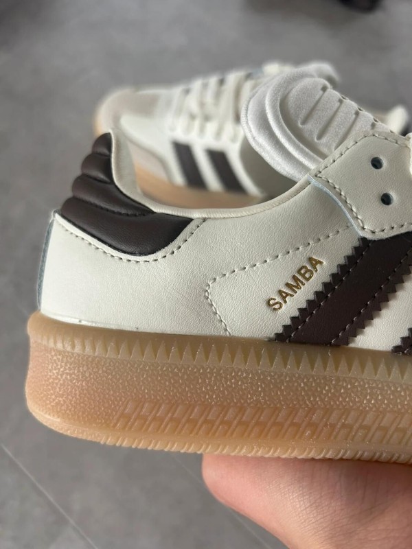 Samba off white earstrata chocolate brown 2