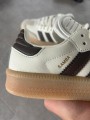 Samba off white earstrata chocolate brown