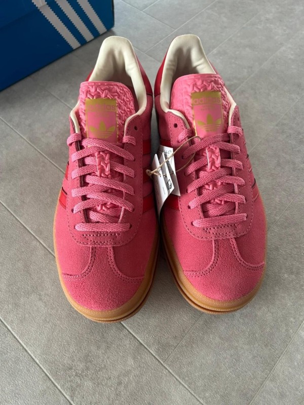 Gazelle bold pink red scarlet 2