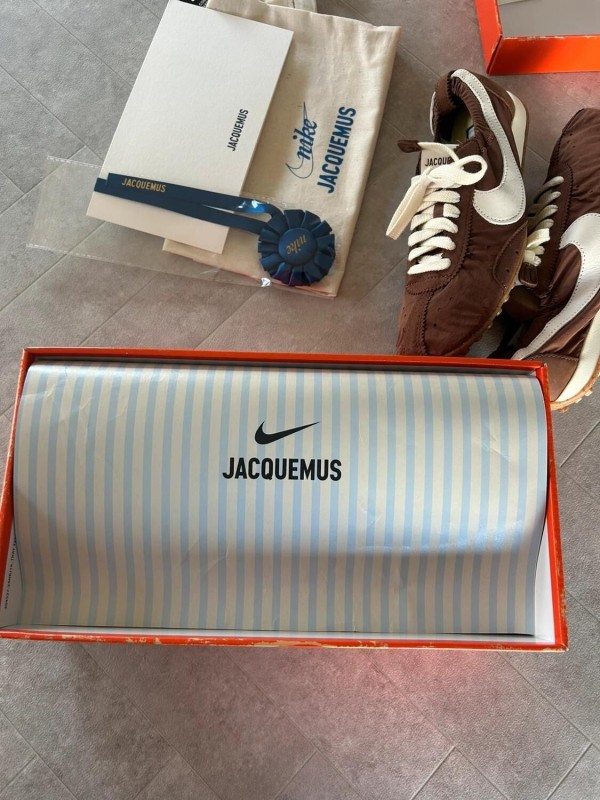 Nike Jacquemus moon shoes brown fauna white chocolate 2