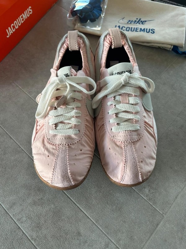 Nike Jacquemus moon shoes SP pink aluminum white 2