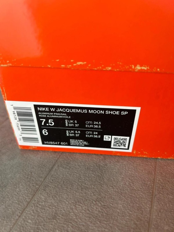 Nike Jacquemus moon shoes SP pink aluminum white 2