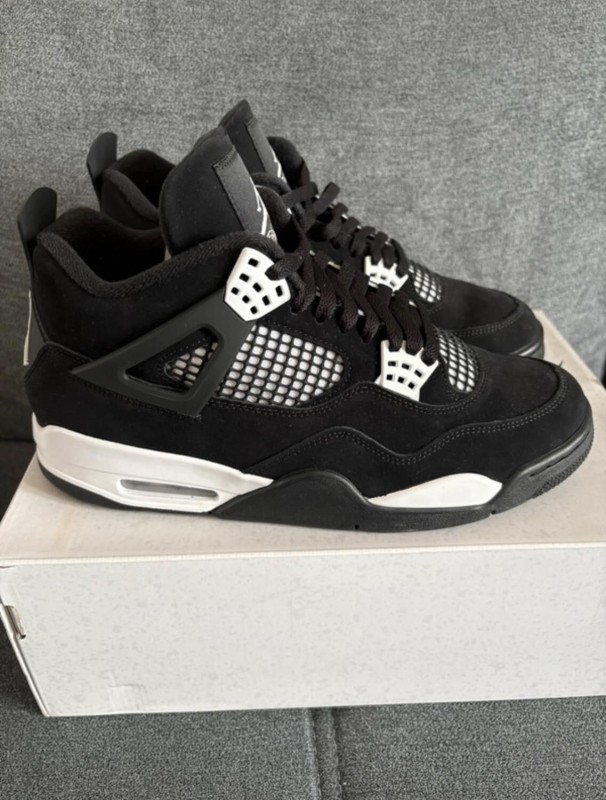 Jordan 4 White Thunder 44,5 2