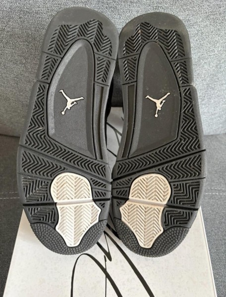 Jordan 4 White Thunder 44,5