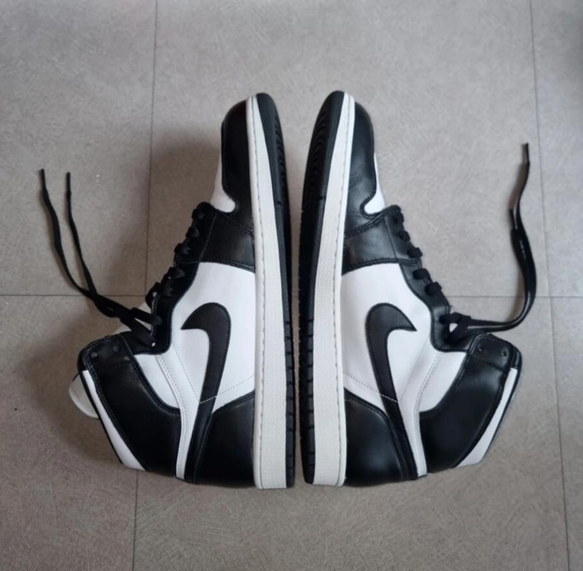 Jordan 1 "Black & White" 2014 2