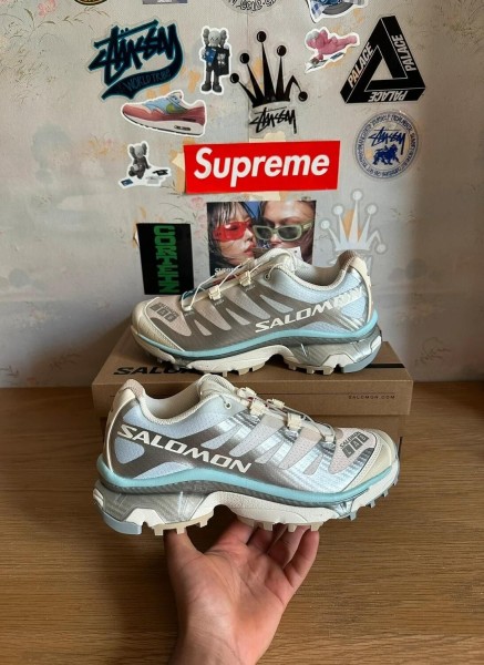 Salomon XT-4 vanilla ice ballad blue