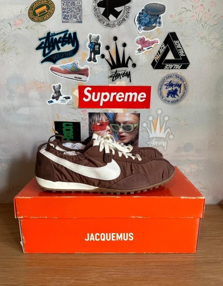 Nike moon shoe jacquemus brown