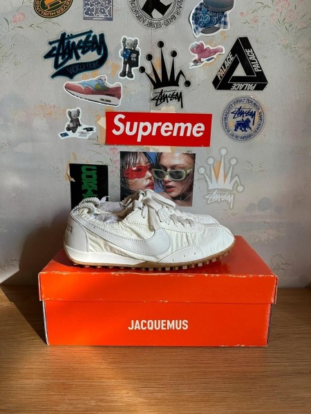 Nike moon shoe m Jacquemus white beige