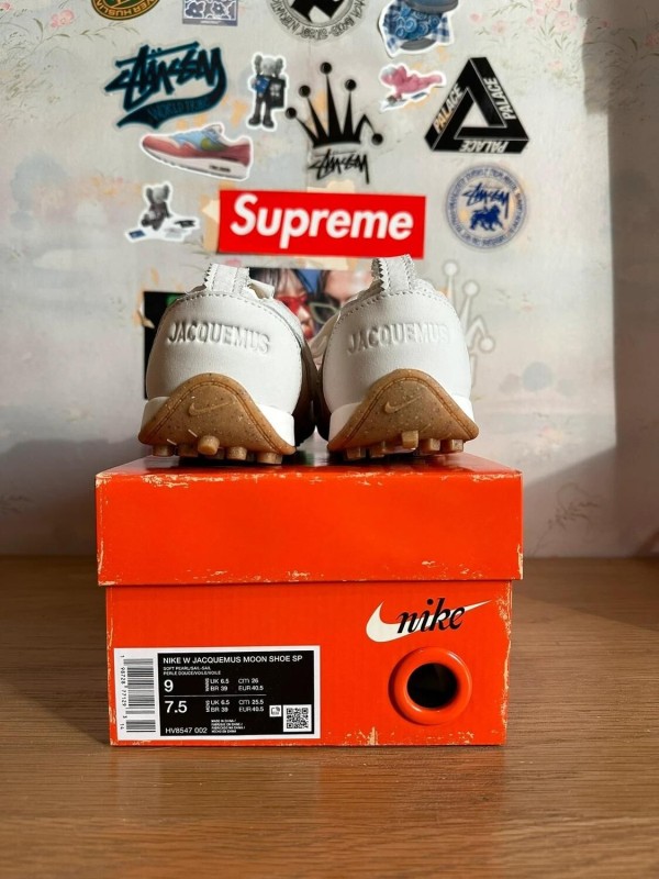 Nike moon shoe Jacquemus White beige 2
